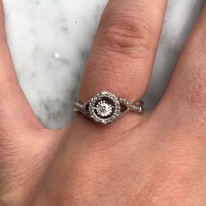Kay jewelers Floating diamond promise ring